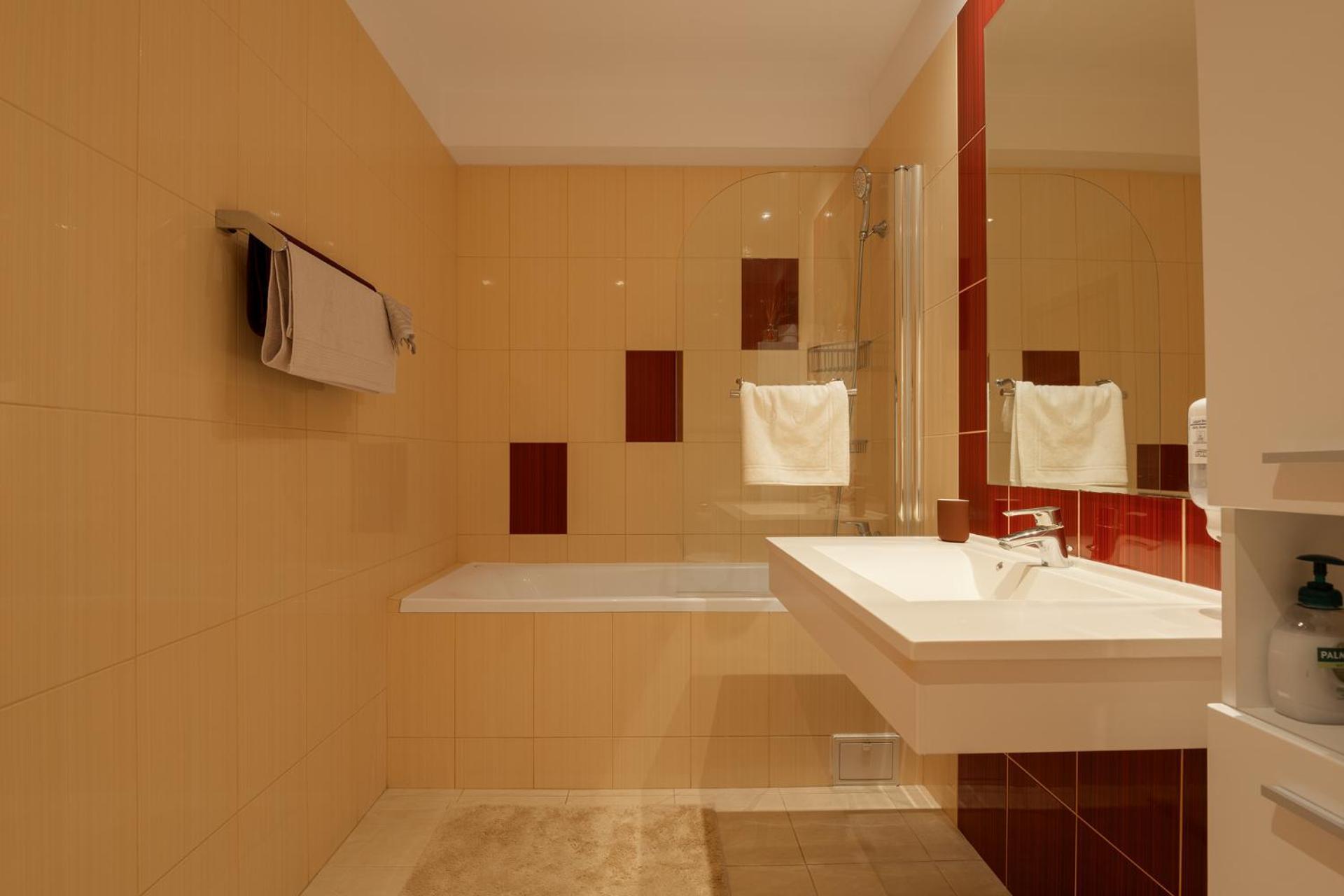 Airport Rin Nord Residence Apartment - Self Check-In Otopeni Esterno foto